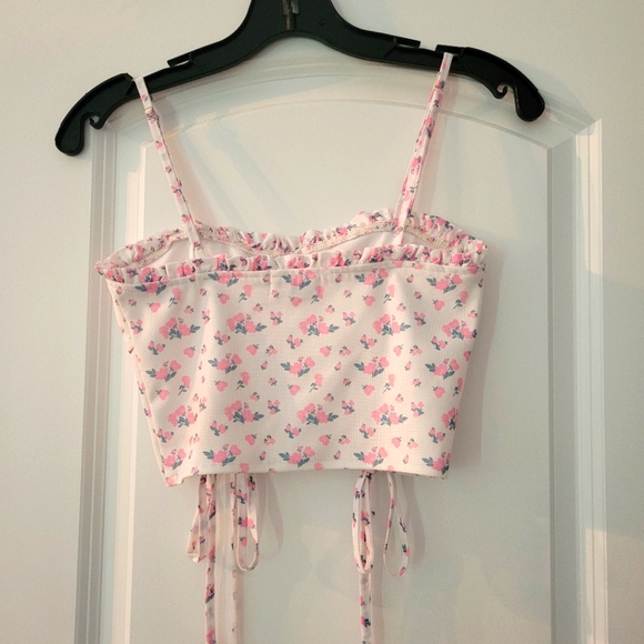 TigerLily White and Pink Floral Tank Size Small - Picture 3 of 3